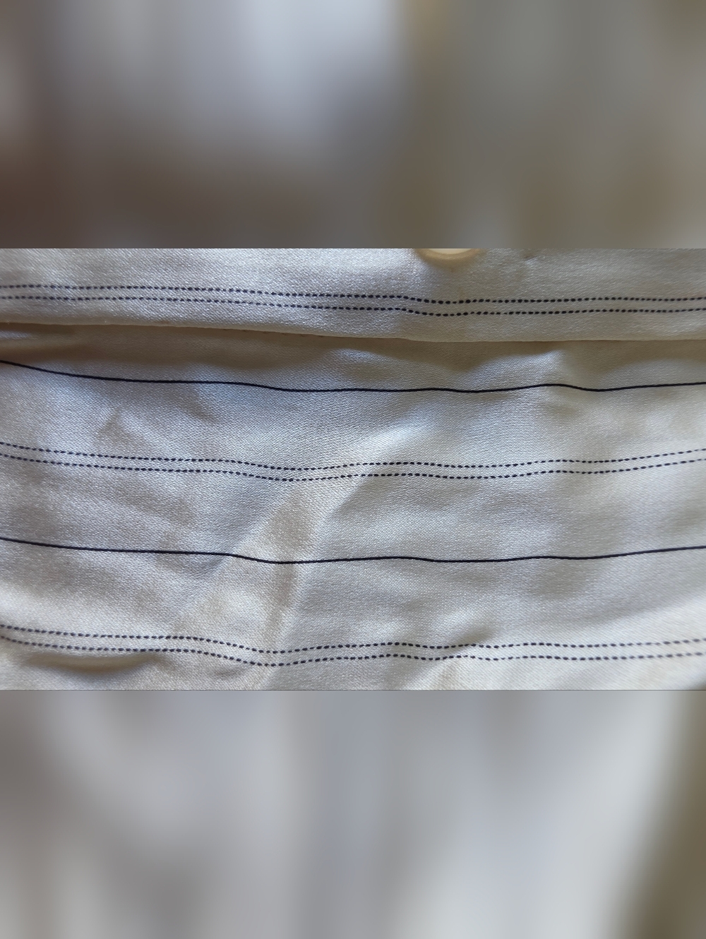 Kate Hill Women's 100% Silk Cream Striped Button Up Shirt ~ Size 10 Petite - Picture 11 of 11